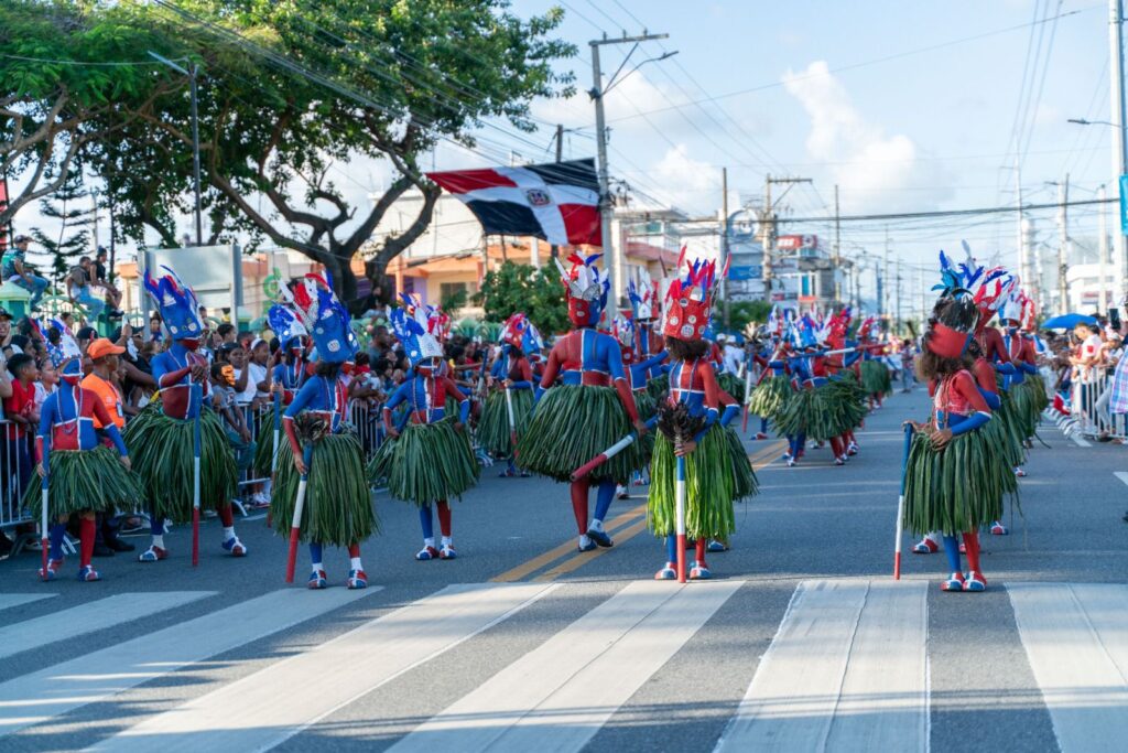 Alcaldía de Santo Domingo Este anuncia el Desfile Cultural Municipal 2026 - Noticias de hoy en República Dominicana | De Último Minuto