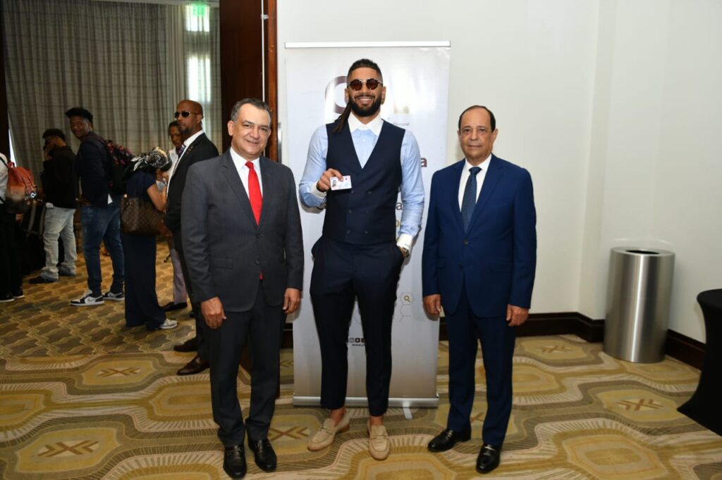 JCE entrega nueva cédula a integrantes de la selección dominicana del Clásico Mundial de Béisbol 2026 - Noticias de hoy en República Dominicana | De Último Minuto