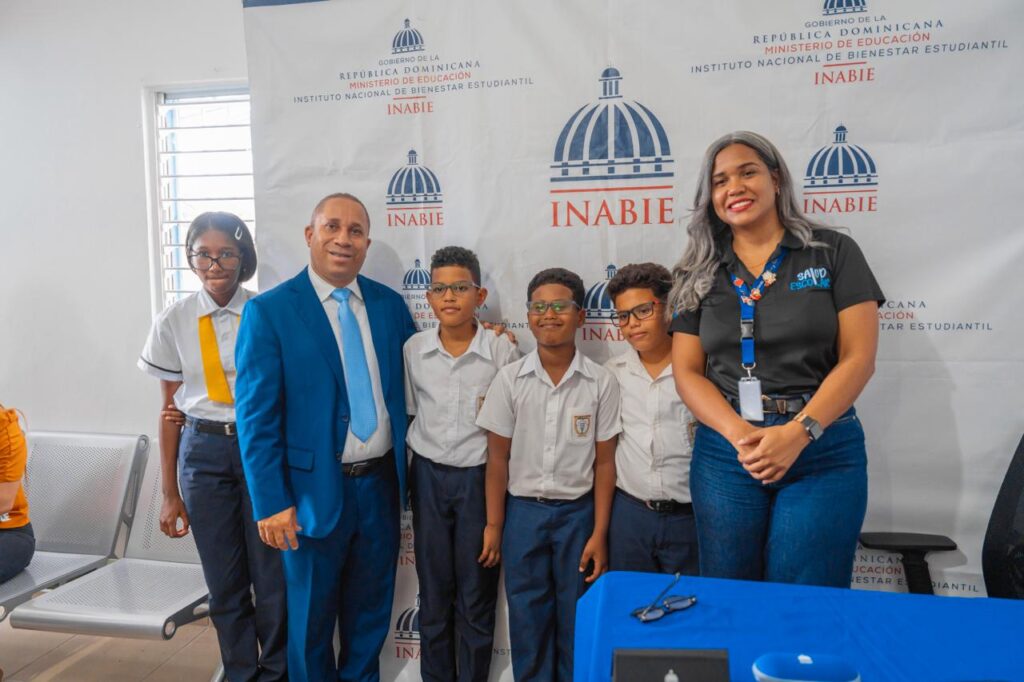 Ministerio de la Presidencia coordina expansión del programa “Salud Escolar” en 580 centros educativos - Noticias de hoy en República Dominicana | De Último Minuto