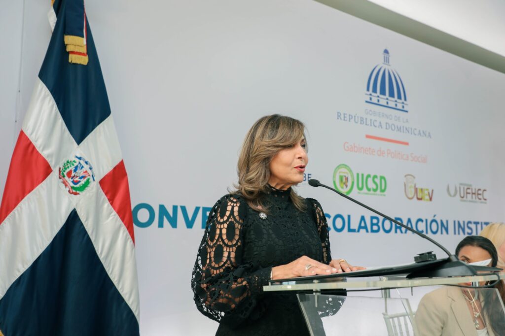 Gabinete de Política Social firma acuerdos con cuatro universidades para pasantías y formación de jóvenes - Noticias de hoy en República Dominicana | De Último Minuto