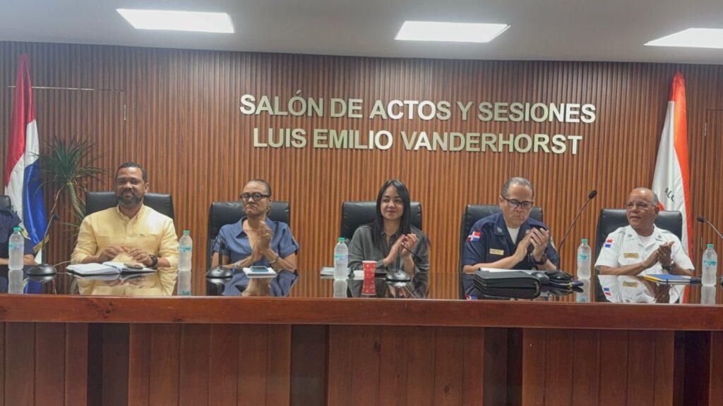Ministra de Interior y Policía encabeza reunión de seguridad por Semana Santa 2026 en Las Terrenas, Samaná - Noticias de hoy en República Dominicana | De Último Minuto