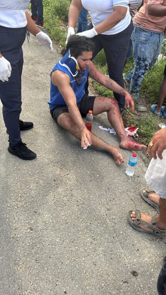 Colisión e incendio de vehículo en La Altagracia deja un muerto y un herido en carretera Otra Banda–Verón - Noticias de hoy en República Dominicana | De Último Minuto