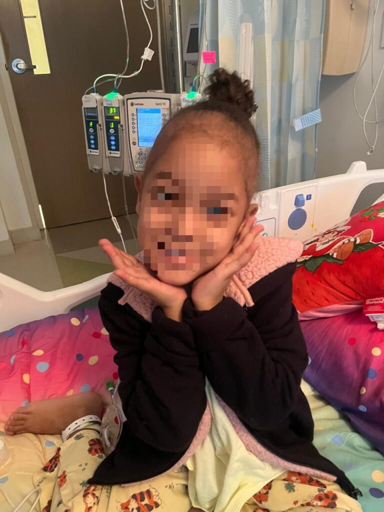 Madre pide visa humanitaria para reencontrarse con su hija con cáncer en EE. UU. - Noticias de hoy en República Dominicana | De Último Minuto