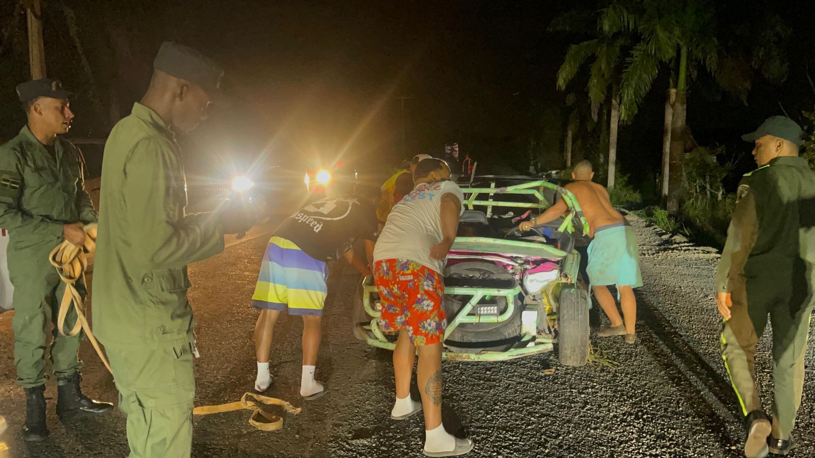 Accidente de buggy deja una joven herida en la carretera Bayaguana–Monte Plata - Noticias de hoy en República Dominicana | De Último Minuto