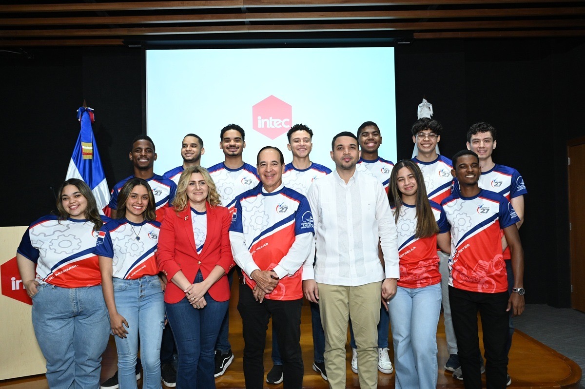 Equipo Apolo 27 de INTEC parte a Estados Unidos para representar a RD ante la NASA - Noticias de hoy en República Dominicana | De Último Minuto