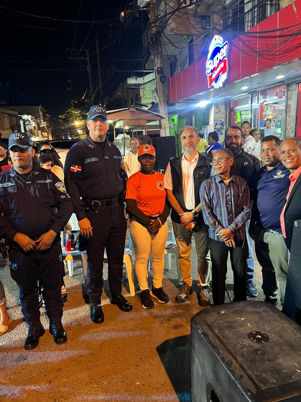 Iglesia Evangélica reconocen labor del Teniente Coronel Gonzalez Comandante del Destacamento del Naco C-1 - Noticias de hoy en República Dominicana | De Último Minuto