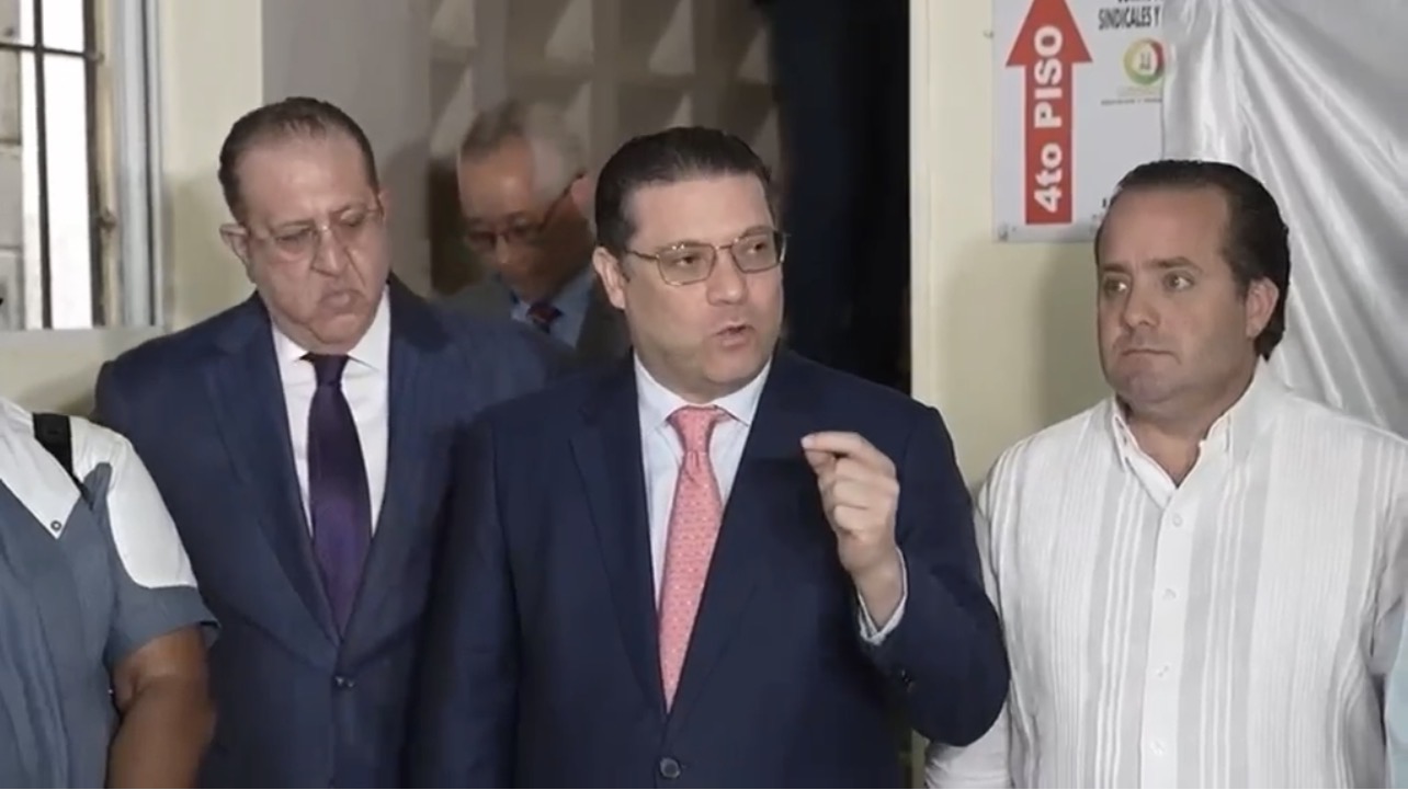 Yayo explica a sindicatos medidas del Gobierno ante crisis en Medio Oriente; resalta estabilidad en los precios - Noticias de hoy en República Dominicana | De Último Minuto