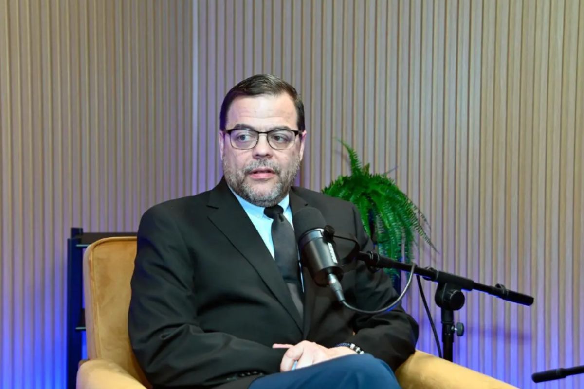 Senador estatal Luis R. Sepúlveda honra la memoria de los 236 fallecidos en Jet Set - Noticias de hoy en República Dominicana | De Último Minuto
