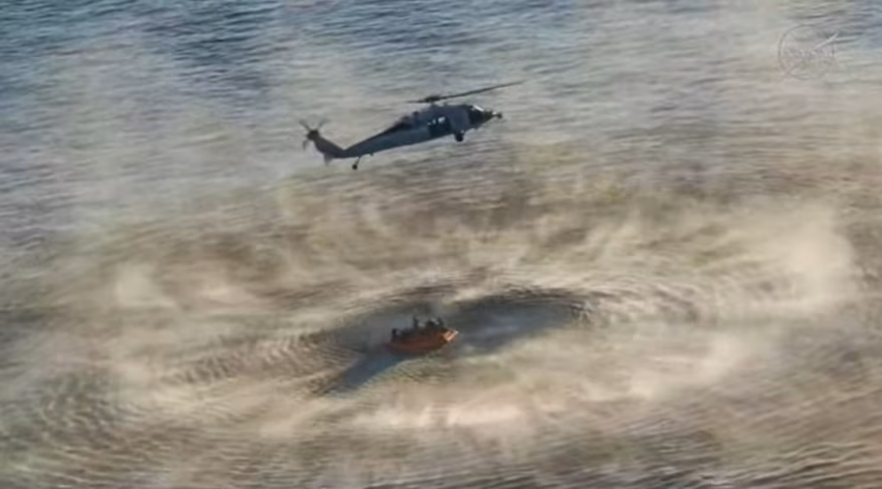 Misión Artemis II regresa con éxito a la Tierra y deja impactantes imágenes del amerizaje - Noticias de hoy en República Dominicana | De Último Minuto