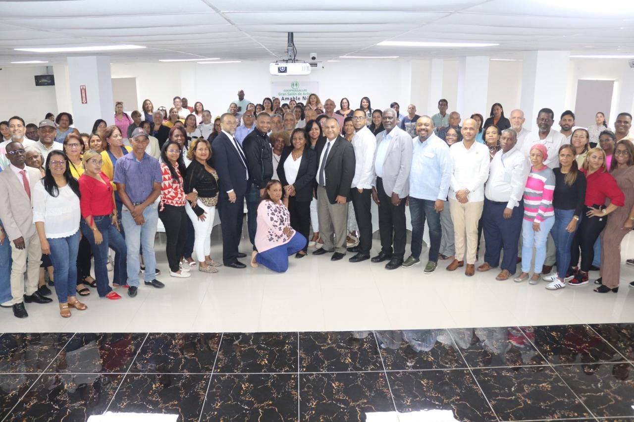 COOPNASALUD desarrolla seminario sobre liderazgo y democracia en las cooperativas - Noticias de hoy en República Dominicana | De Último Minuto