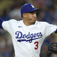 Edwin Díaz será operado del codo y se perderá varias semanas con los Dodgers - Noticias de hoy en República Dominicana | De Último Minuto