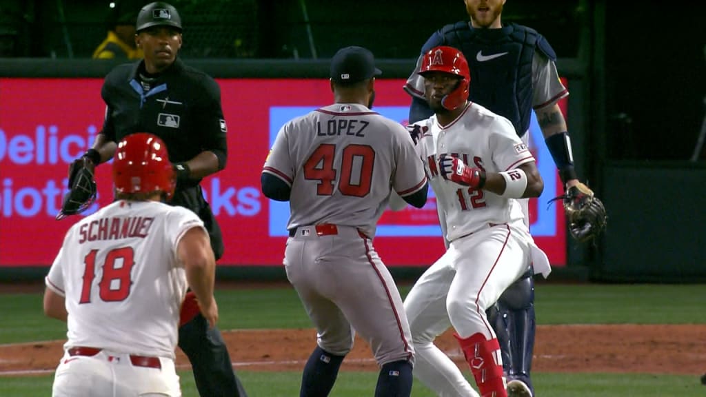 Soler y López protagonizan altercado en triunfo de los Bravos sobre Angelinos - Noticias de hoy en República Dominicana | De Último Minuto