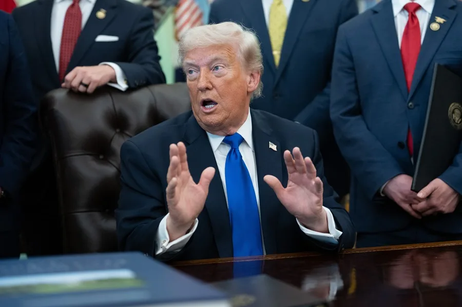 Trump firma un acuerdo bipartidista y pone fin al cierre parcial de Seguridad Nacional