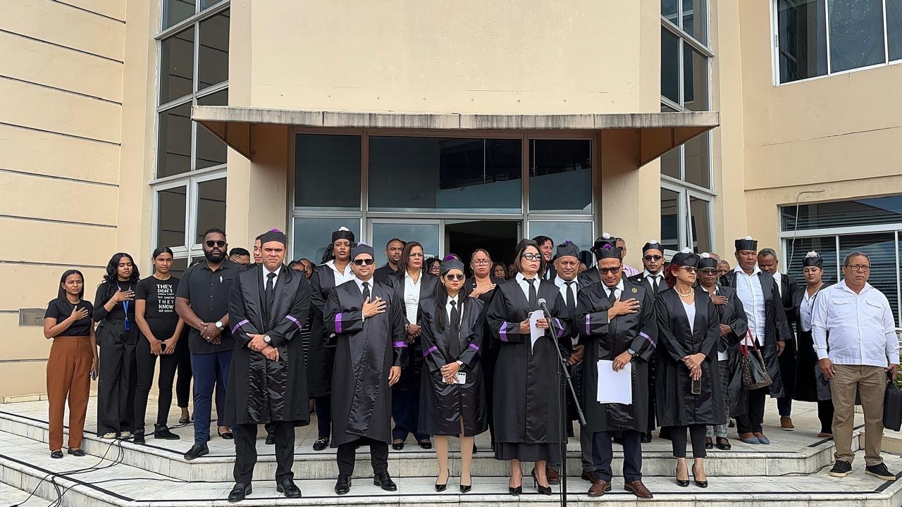 Jueces y servidores judiciales agradecen respaldo al paro nacional y reiteran llamado al diálogo - Noticias de hoy en República Dominicana | De Último Minuto