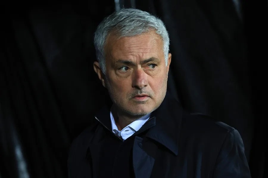 Mourinho niega contactos con el Real Madrid y reafirma su compromiso con Benfica - Noticias de hoy en República Dominicana | De Último Minuto