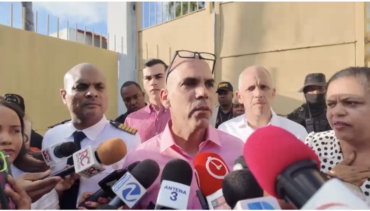 Redondo Llenas evita referirse a supuestos implicados diplomáticos argentinos, al salir de prisión - Noticias de hoy en República Dominicana | De Último Minuto