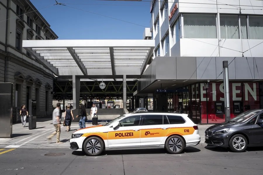 Tres personas heridas en ataque con arma blanca en una estación de tren en Suiza - Noticias de hoy en República Dominicana | De Último Minuto