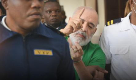 Ángel Martínez enfrentará juicio por presunta difamación contra Faride Raful