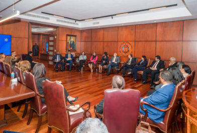 Poder Judicial acuerda con Hacienda una indexación salarial de hasta 50% para el personal de justicia