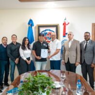 El Consejo Nacional de Drogas entrega protocolo de atención y rehabilitación a la fundación El Africano con mi Barrio - Noticias de hoy en República Dominicana | De Último Minuto