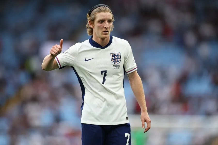 El Barcelona ficha al delantero inglés Anthony Gordon procedente del Newcastle - Noticias de hoy en República Dominicana | De Último Minuto