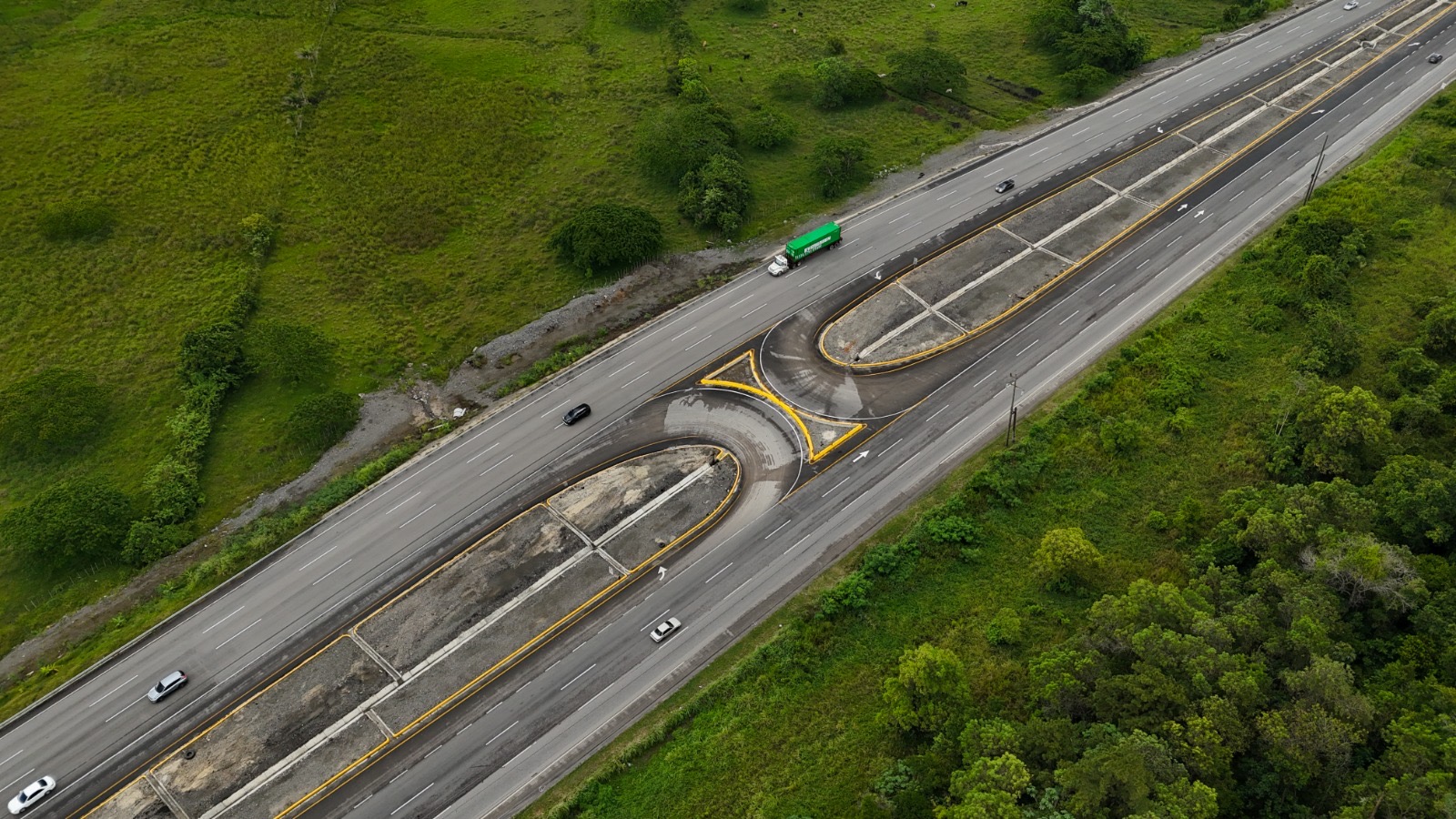 MOPC ejecuta proyectos que superan los RD$50,470 millones con financiamiento de RD Vial - Noticias de hoy en República Dominicana | De Último Minuto