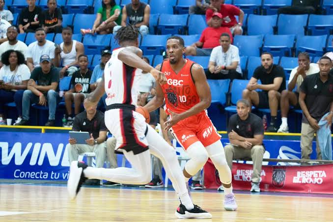 Gerardo Suero gana el Jugador de la Semana en cerrada votación - Noticias de hoy en República Dominicana | De Último Minuto