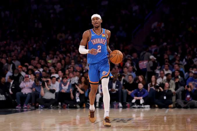 Thunder iguala la final del Oeste tras vencer a Spurs en un duelo marcado por lesiones - Noticias de hoy en República Dominicana | De Último Minuto