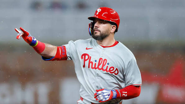 Schwarber sigue encendido con dos jonrones y Harper también se vuela la cerca en triunfo de Filis - Noticias de hoy en República Dominicana | De Último Minuto