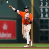 Jeremy Peña sale ileso tras aparatosa caída en juego de rehabilitación - Noticias de hoy en República Dominicana | De Último Minuto