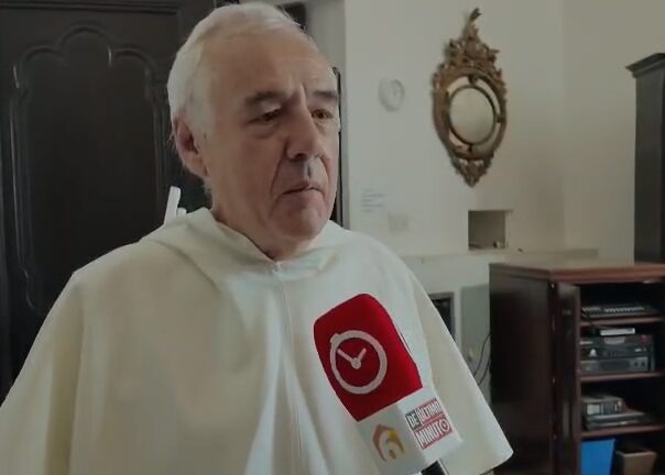 Fray Danielle Mazzoleni destaca la Eucaristía como fuente de esperanza durante la celebración de Corpus Christi