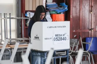 Cancillería de Perú confirma que repliegue de voto extranjero se desarrolló sin incidentes