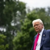 Trump exige bajar el precio de la gasolina a 2,50 dólares por galón