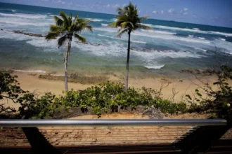 Estados Unidos emite un aviso de tsunami para parte del Caribe tras terremoto de magnitud 7,1 en Venezuela