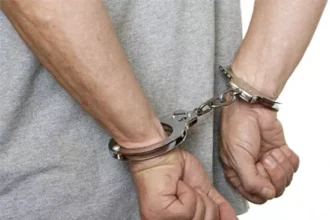 MP arresta en aeropuerto a hombre vinculado a varios delitos