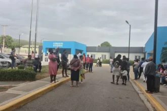 Paro del CMD deja sin consultas a cientos de pacientes en hospitales del Este